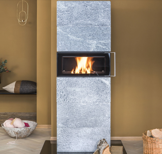 Norsk Kleber Domino -vuolukivitakka | Norsk Kleber Domino soapstone fireplace